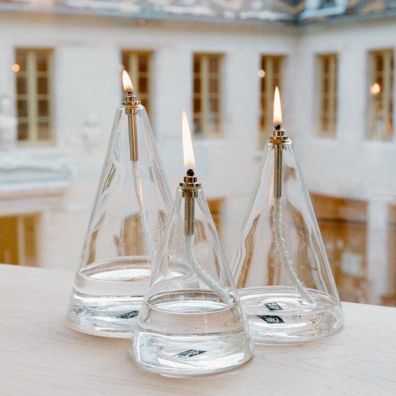 Lampe cône à l'huile de paraffine  Blanche Duault Décoration - Vannes